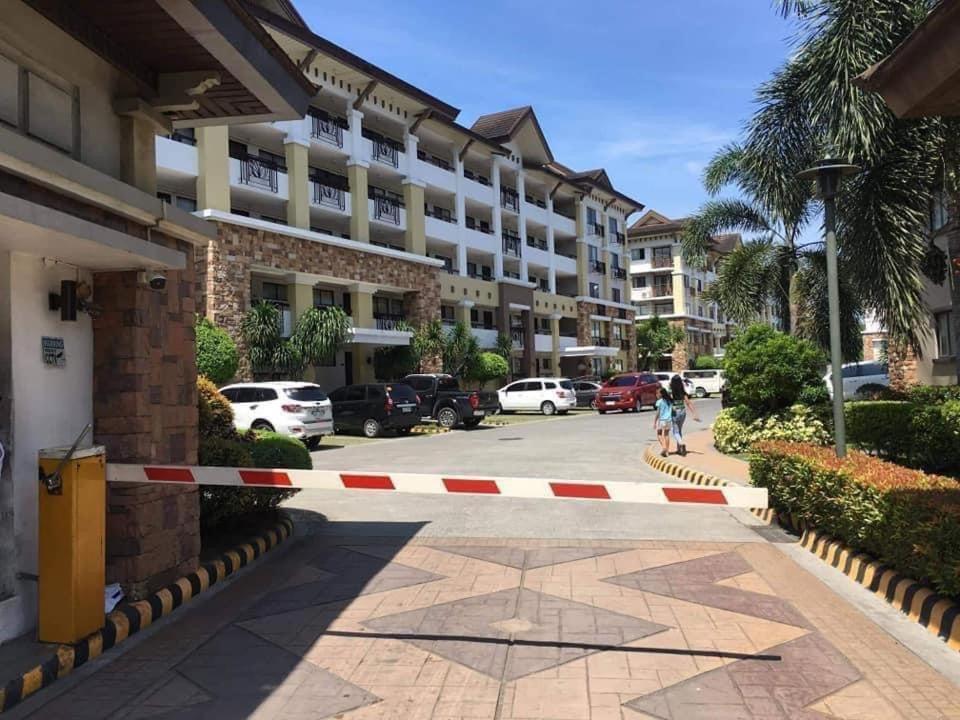Alles One Oasis Condo Davao Near Sm Mall With Wifi 外观 照片