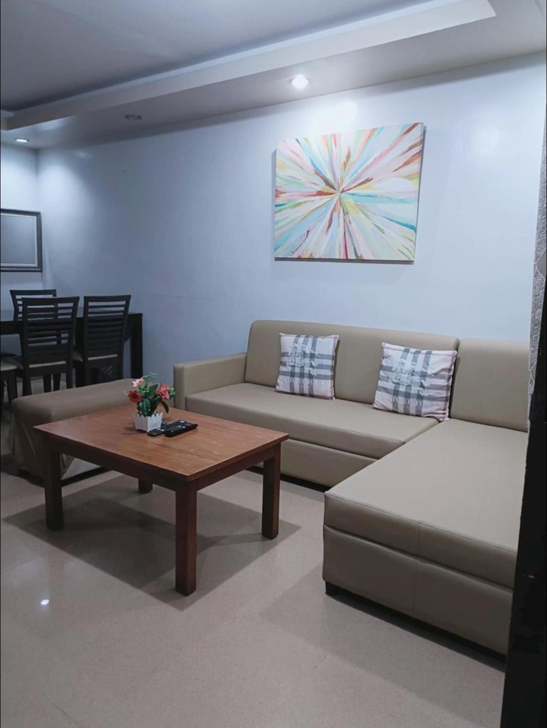 Alles One Oasis Condo Davao Near Sm Mall With Wifi 外观 照片